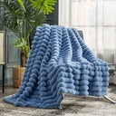 Pluszowy koc w paski | Projekt sztucznego futra