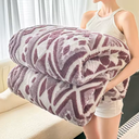 Fleece blankets – GeoWeave – Jacquard quilts – Fabric blankets