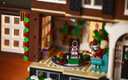 LEGO Ideas Mom, I missed the plane! (21330) - RESELL