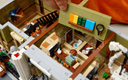 LEGO Natural History Museum (10326) - RESELL