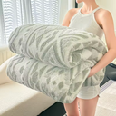 Fleece blankets – GeoWeave – Jacquard quilts – Fabric blankets