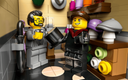 LEGO Tudor Corner (10350) - RESELL