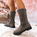 Warmly lined platform boots for women