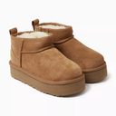 UGG Classic Ultra Mini Enkellaarzen Bruin, foto 2